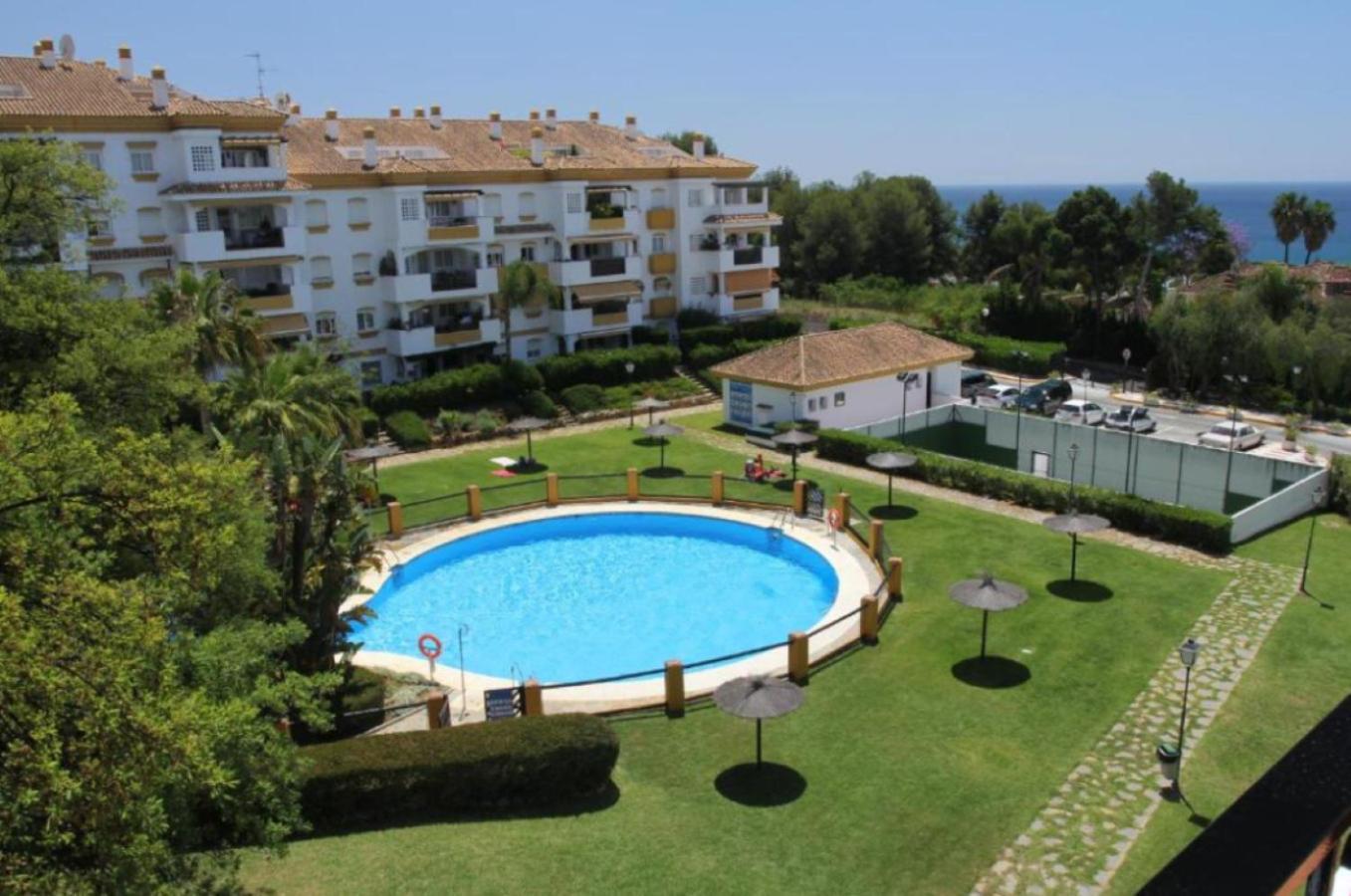 Pinos De Nagueles With Pool By Homing Сasa de vacaciones *